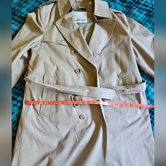 London Fog vintage unisex trench coat, size L - XL - Picture 6 of 15